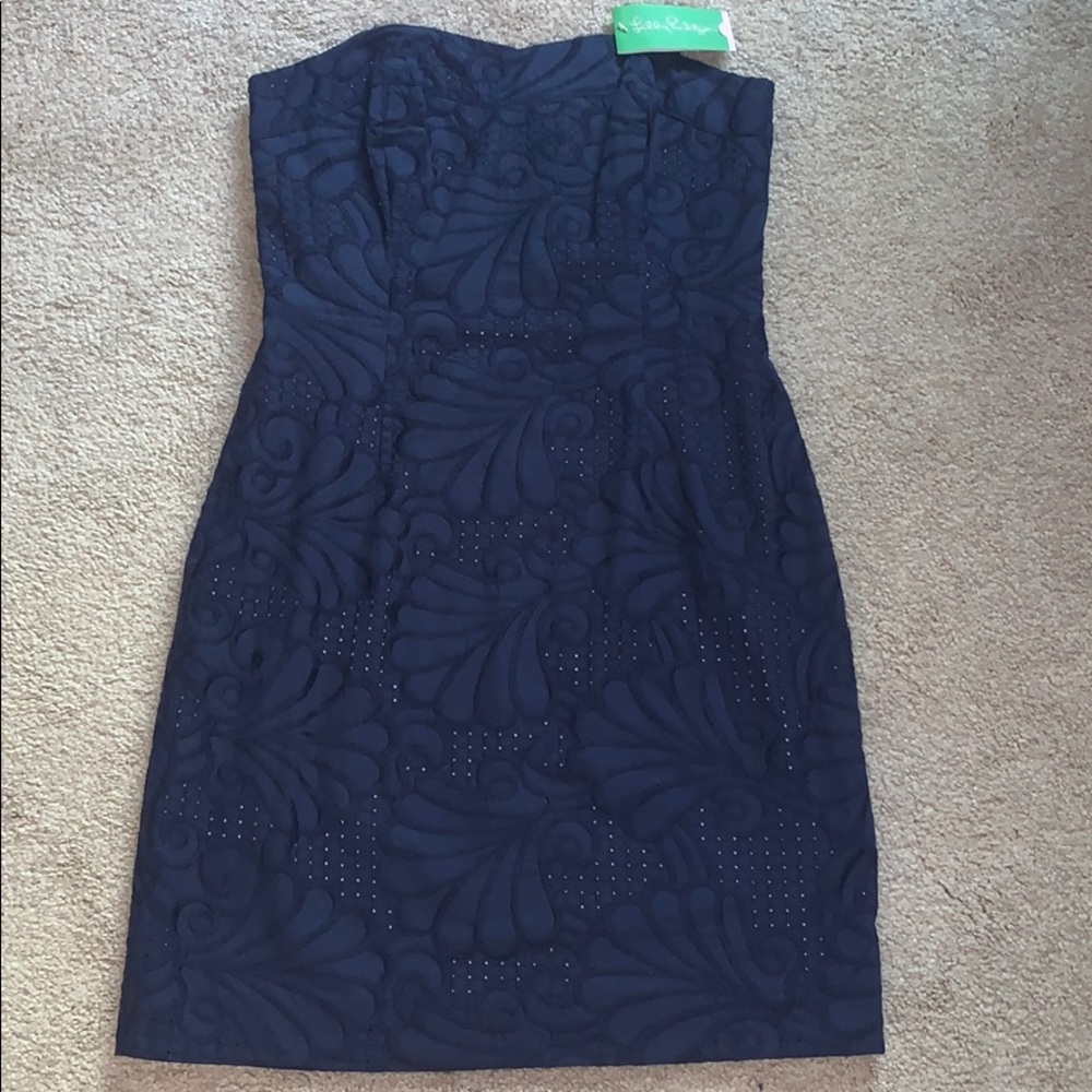 Lilly Dress - Picture 2 of 7